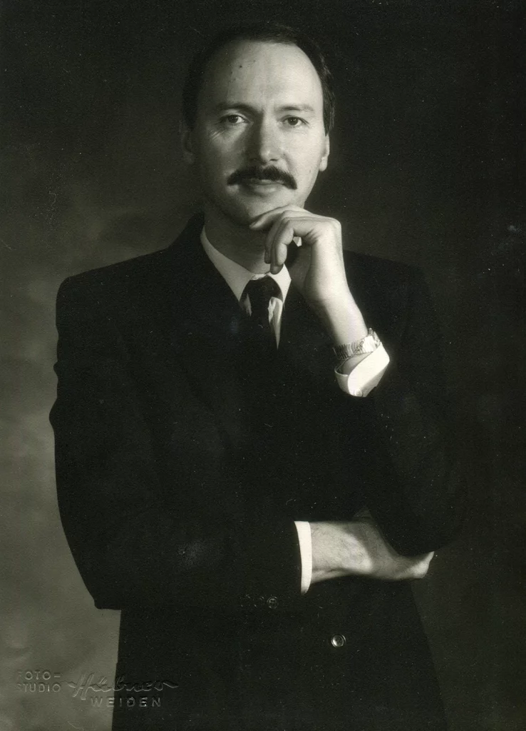 Brillen Stober Team Weiden Petra Jüttner Brillen Stober Stefan Jüttner Augenoptiker Weiden Werkstatt Brillen Stober Optiker Weiden Geschäft Innenansicht